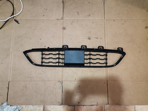 Grila distronic bara BMW X6 F16 (2015-2019) cod 5111 8056522