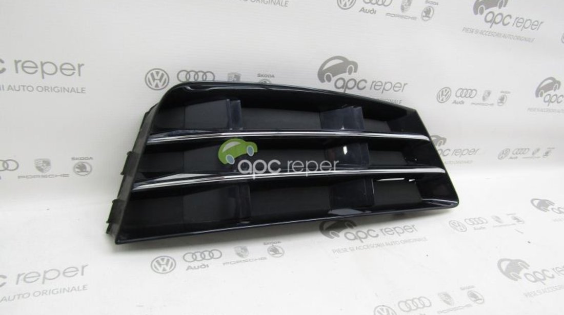 Grila dreapta bara fata Audi A4 B9 8W - Cod: 8W0807682R