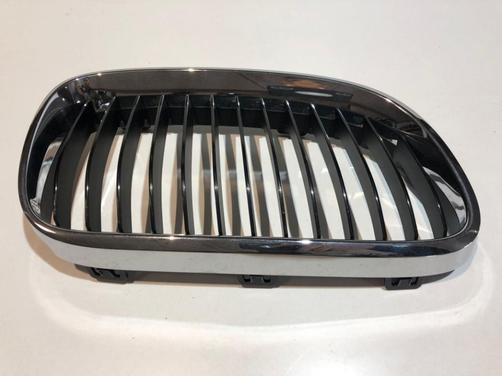 Grila dreapta r2158984 BMW Seria 3 E90 [facelift] [2008 - 2013]