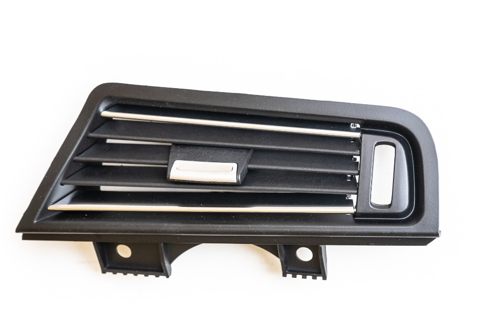 Grila dreapta ventilatie BMW F10 F11 Seria 5 Insertii Crom