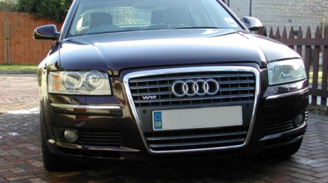 Grila fata AUDI A8 S8 W12