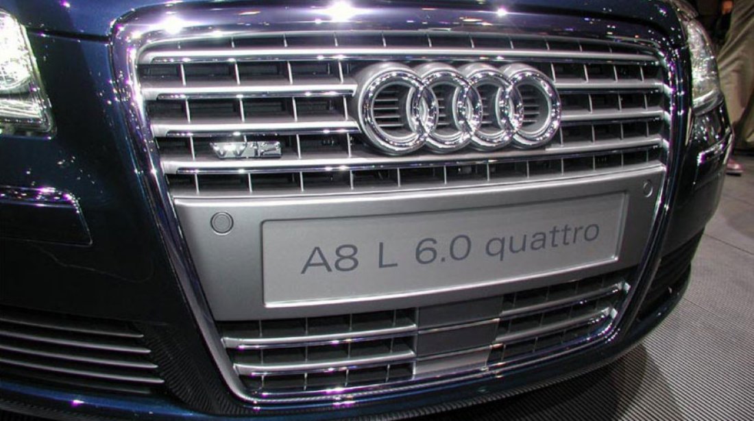 Grila fata AUDI A8 S8 W12