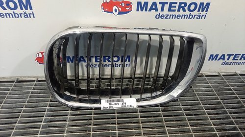 GRILA FATA BMW SERIA 1 E 87 - - (2004 2007)