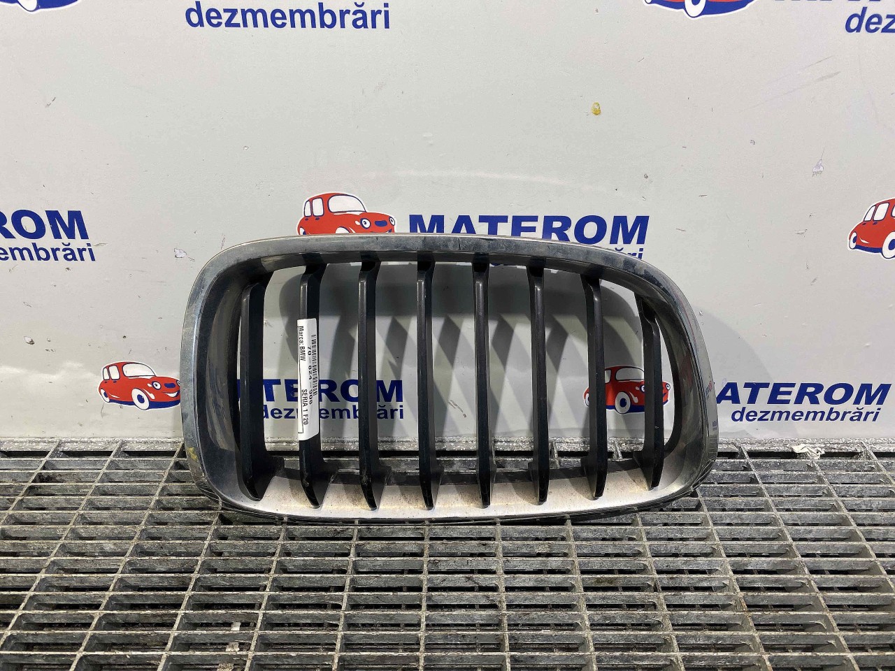 GRILA FATA BMW SERIA 1 F20 SERIA 1 F20 - - (2011 2015)