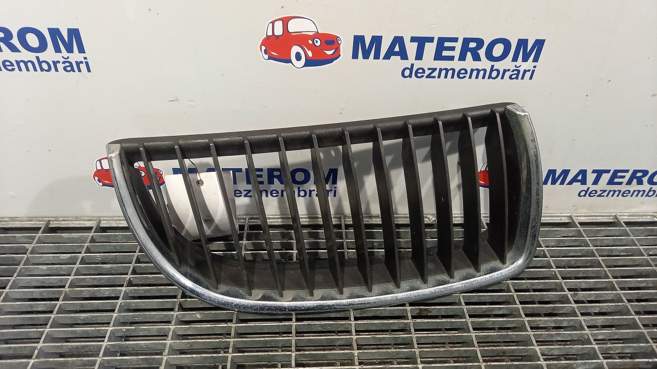 GRILA FATA BMW SERIA 3 E 90 SERIA 3 E 90 - - (2004 2007)