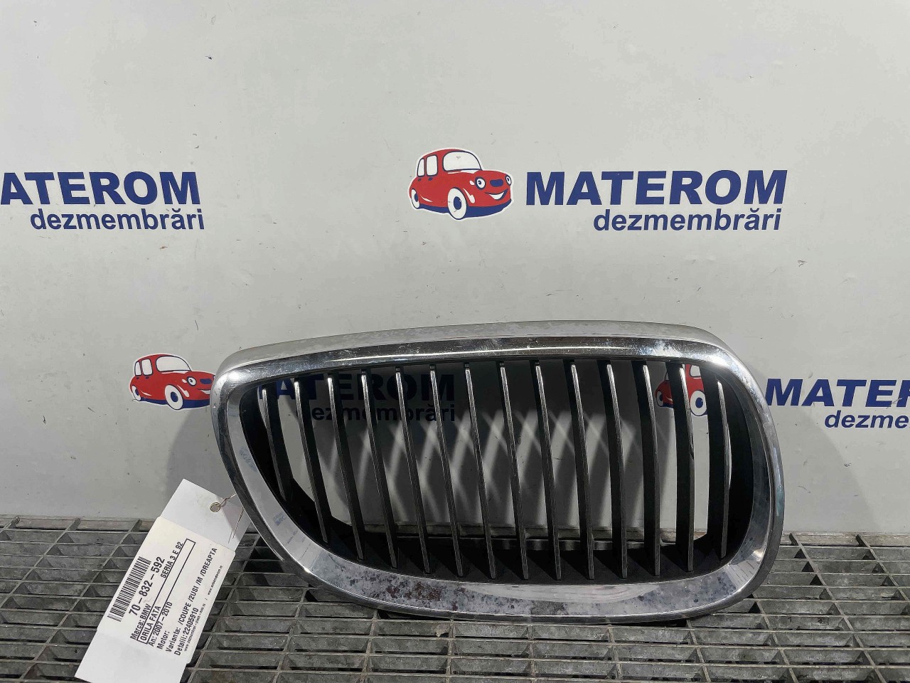 GRILA FATA BMW SERIA 3 E 92 - - (2007 2010)
