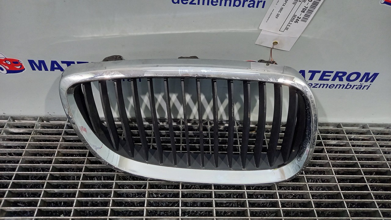 GRILA FATA BMW SERIA 3 E 92 - - (2007 2010)