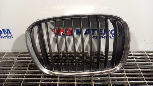 GRILA FATA BMW SERIA 5 E 39 - - (2000 2003)