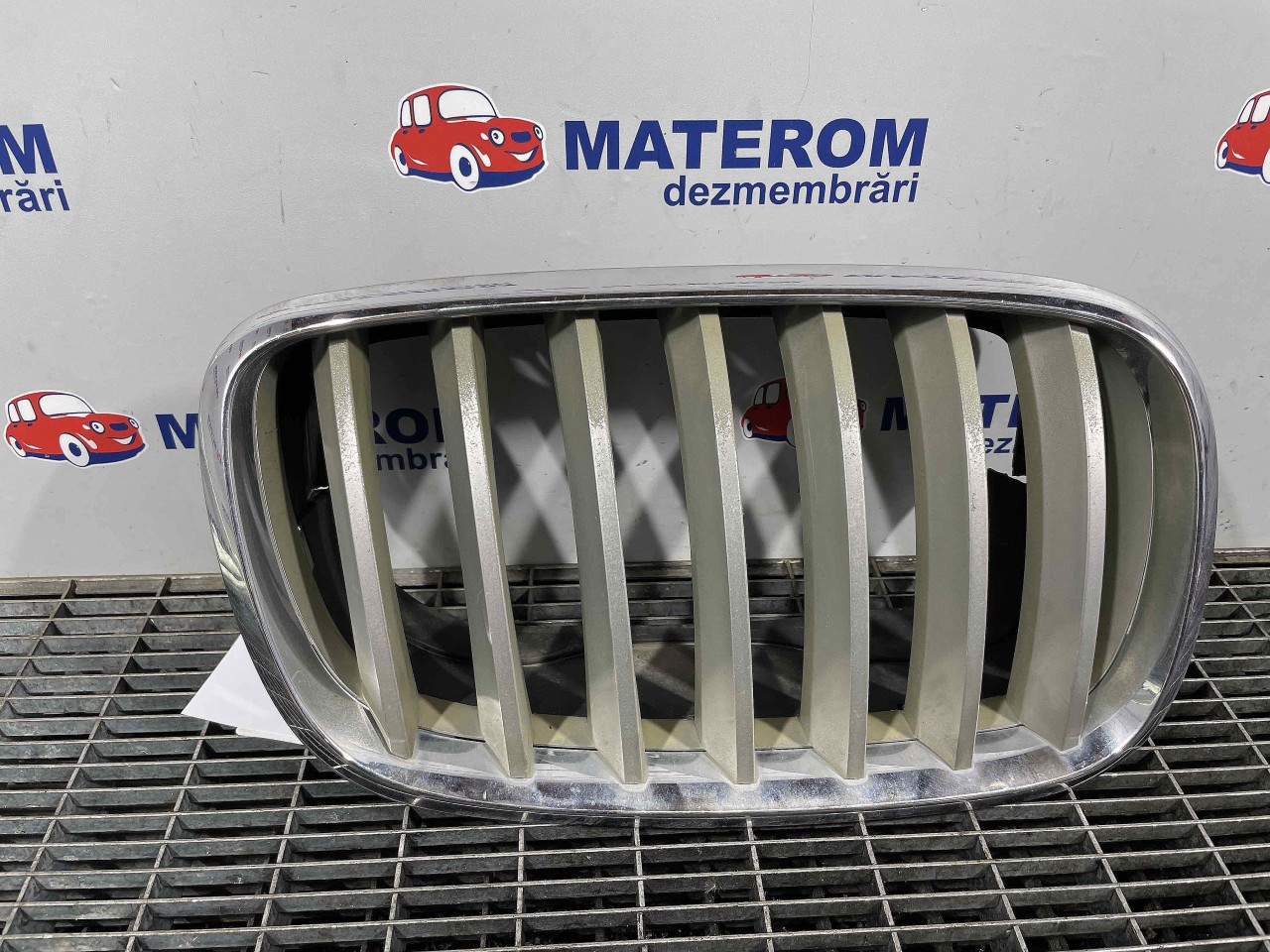 GRILA FATA BMW X5 3.0 D - (2007 2013)
