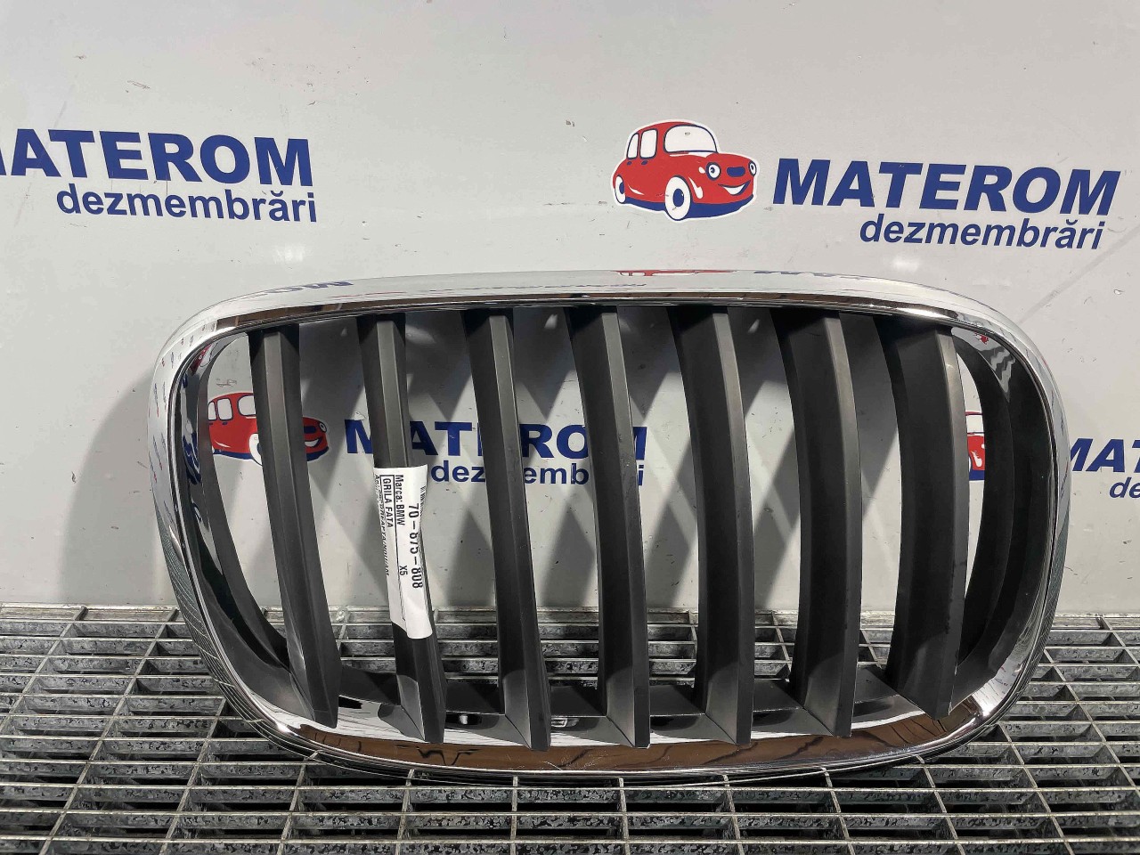 GRILA FATA BMW X5 X5 - - (2000 2006)