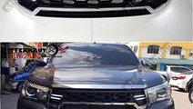 GRILA FATA CU DRL TOYOTA HILUX REVO 2016-2020 NEGR...