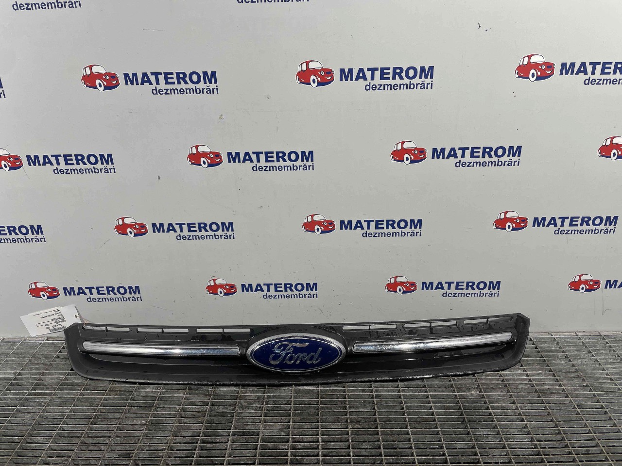 GRILA FATA FORD KUGA KUGA - - (2012 2020)