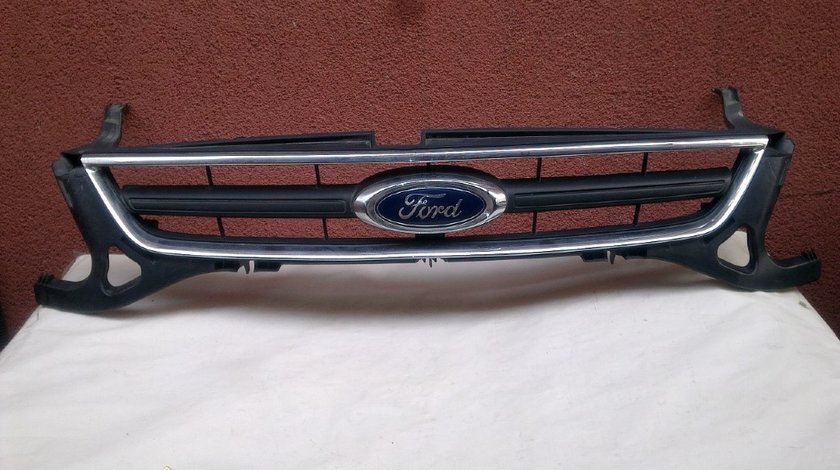 Grila fata ford mondeo 2012