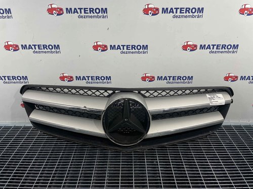 GRILA FATA MERCEDES C-CLASS - - (2011 2014)