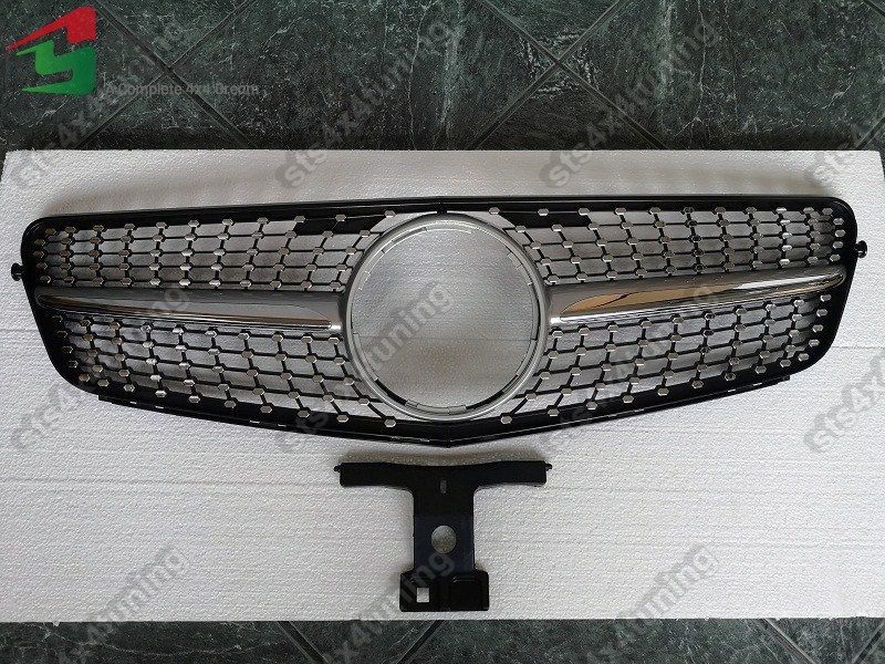 GRILA FATA MERCEDES C-CLASS W204 2008-2013 SLV [DIAMOND LOOK]