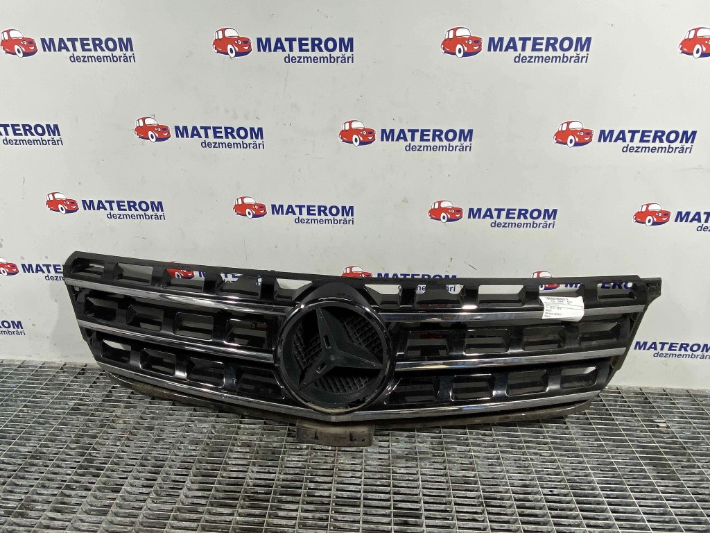 GRILA FATA MERCEDES ML - - (2012 2019)