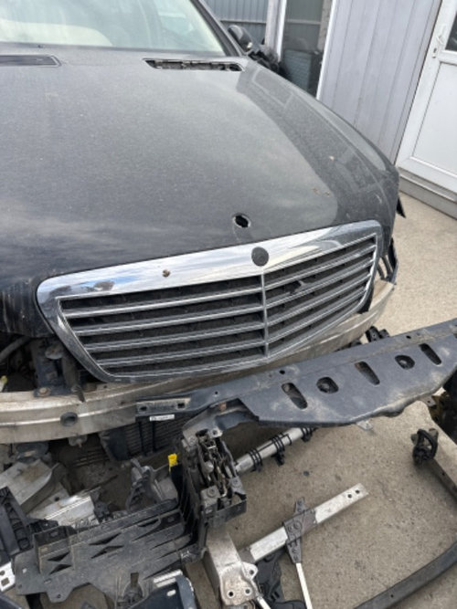 Grila fata Mercedes s class w221 varianta non Facelift