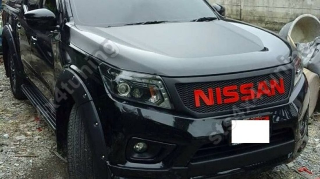 GRILA FATA NISSAN NAVARA NP300 2015-2018 MB[NISSAN][V4]