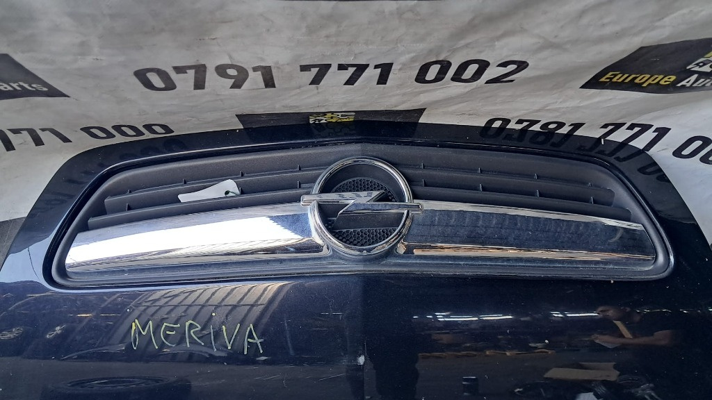 Grila fata Opel Meriva an 2007 cod 13207140