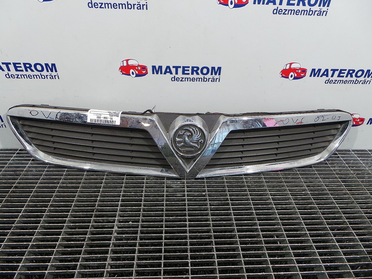 GRILA FATA OPEL VECTRA C - - (2002 2005)