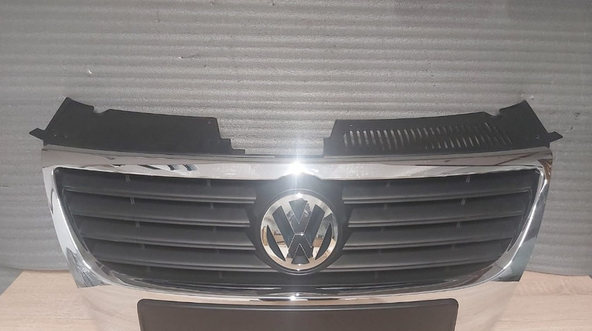 Grila Fata Radiator Crom VW Passat B6 An 2005 2006 2007 2008 2009 2010 2011 (Cu Emblema)