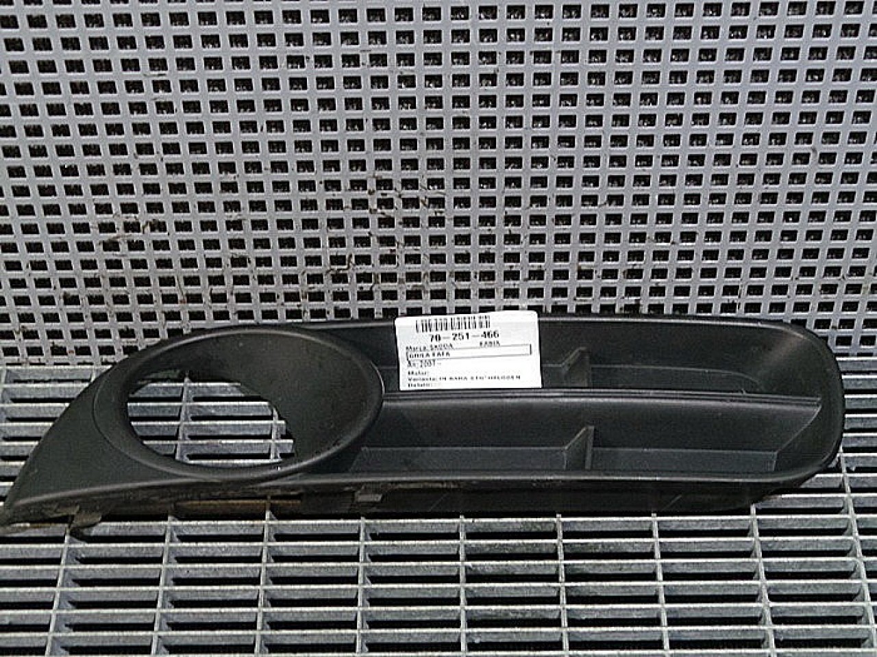 GRILA FATA SKODA FABIA - - (2007 2010)