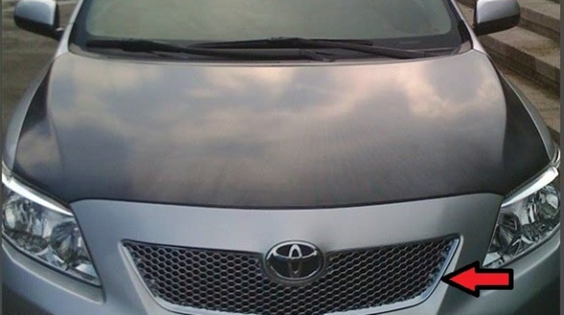 GRILA FATA TOYOTA COROLLA 2007-2010 DIN CROM[MESH TYPE]