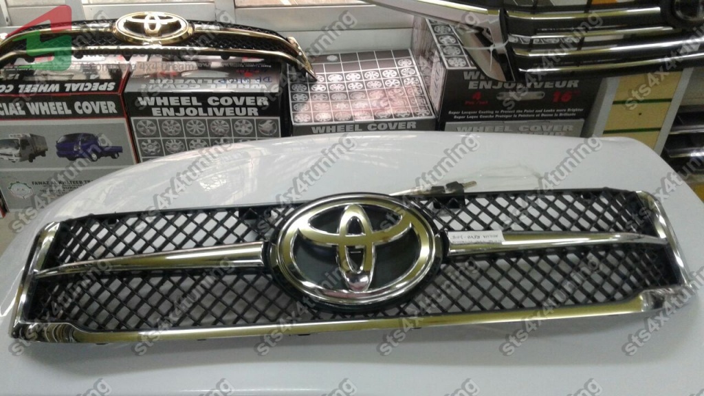 GRILA FATA TOYOTA HILUX REVO 2016-2017 CB [CLS DESIGN][V4]