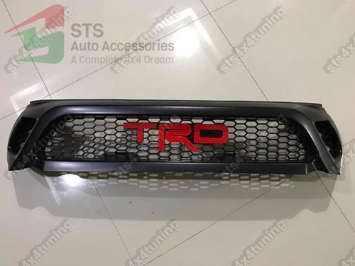 GRILA FATA TOYOTA HILUX REVO 2016-2020 NEGRE MATTE [TRD DESIGN][V12]