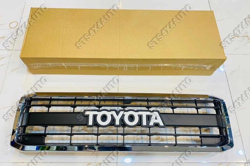 GRILA FATA TOYOTA LAND CRUISER FJ70 2007-2023 CP/BK [70th ANI LOOK]