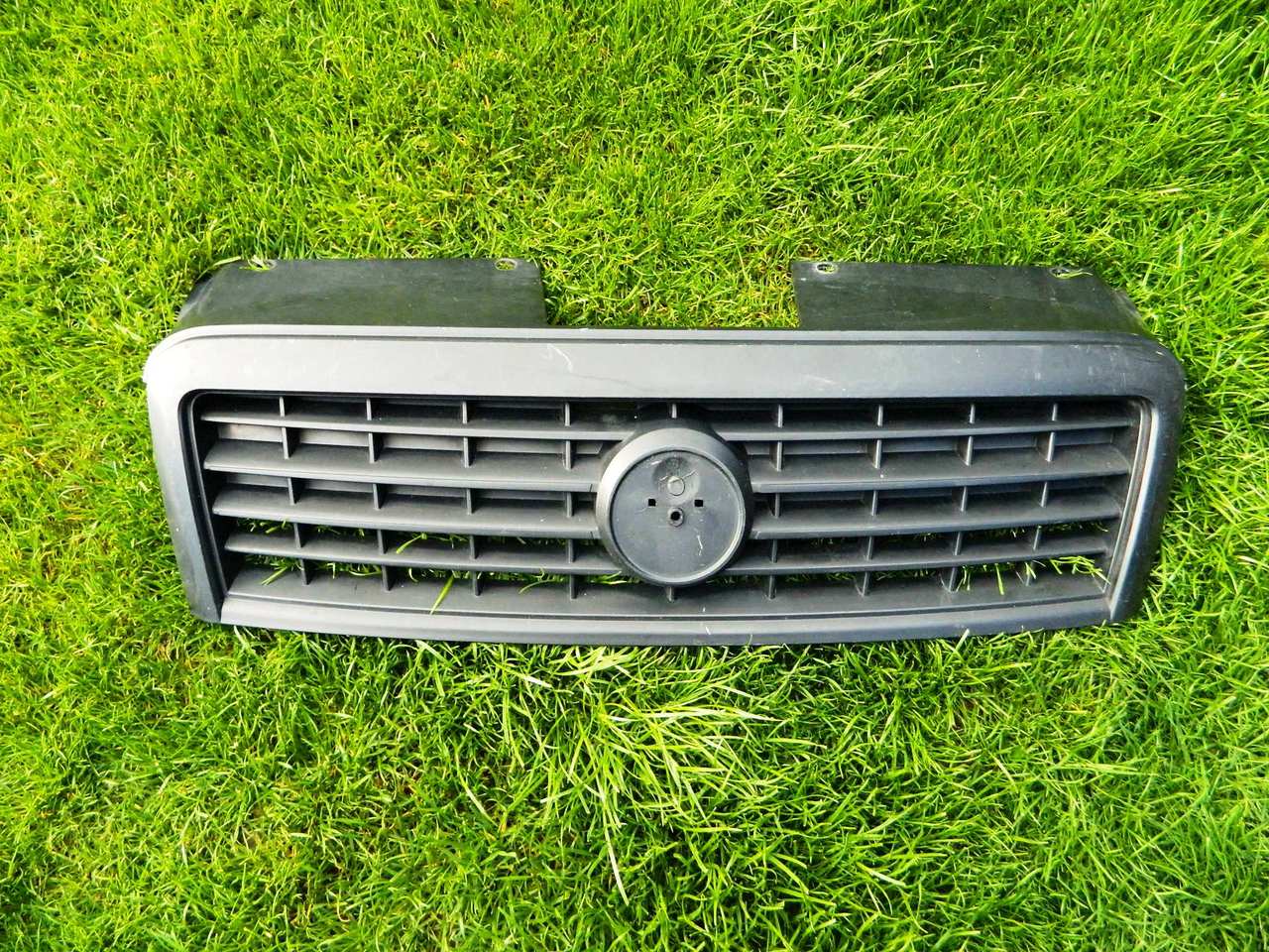 Grila  Fiat Doblo 2001-2009 cod 735395576