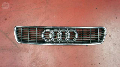 Grila / Grila AUDI A4 B5 8D0853651AA8D0853651AA