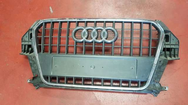 Grila Grila AUDI Q3 8U0 853 651 / 8U08536518U0 853 651 / 8U0853651