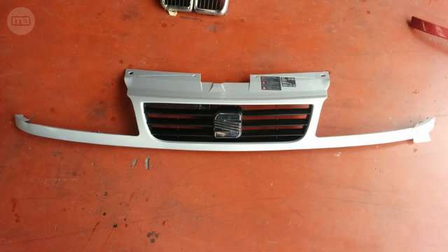 Grila / Grila SEAT ALHAMBRA ALHAMBRA GRIS 1999 / ALHAMBRAGRIS1999ALHAMBRA GRIS 1999 / ALHAMBRAGRIS1999