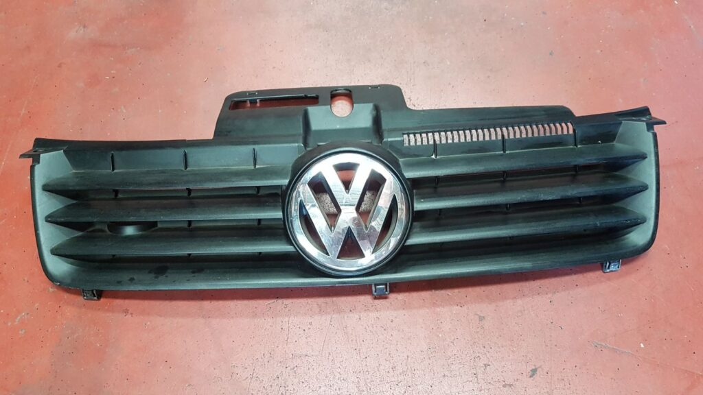 Grila Grila VOLKSWAGEN POLO 6Q0 853 651 C / 6Q0853651C6Q0 853 651 C / 6Q0853651C
