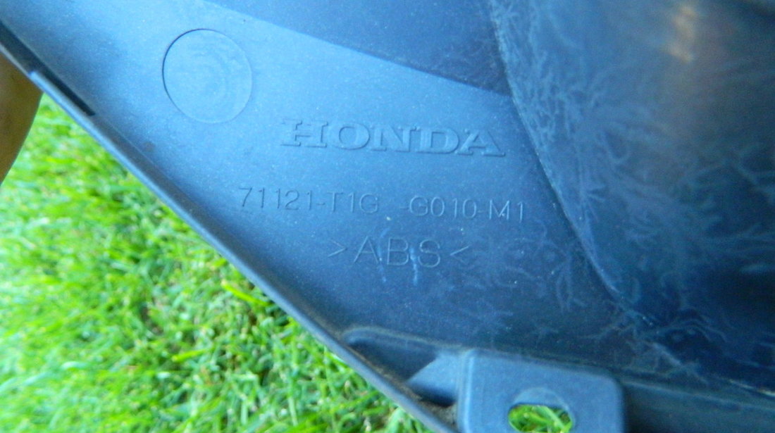 Grila HONDA CR-V model 2013-2014 cod 71121-T1G-G01