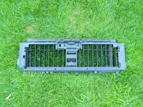 Grila hota Mercedes E-Class W213 cod A2135002300