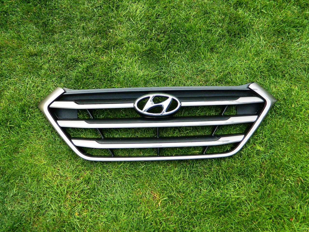 Grila Hyundai Tucson model dupa 2015 cod 86351-D7000
