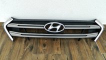 Grila Hyundai Tucson model dupa 2015 cod 86351-D71...