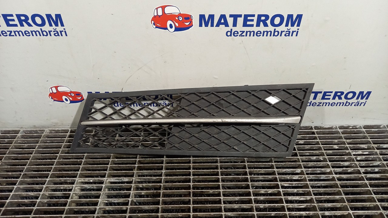 GRILA IN BARA BMW SERIA 5 F 10 SERIA 5 F 10 - - (2010 2014)