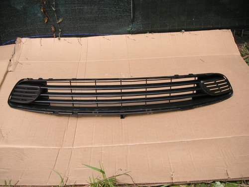 Grila inferioara bara Citroen C4 Picasso (2006-2013)