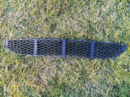 Grila inferioara bara fata Mercedes E-Classe W211 An 2002-2009 cod A2118850053