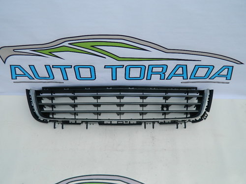 Grila inferioara bara fata  Opel Astra H model 2007-2009