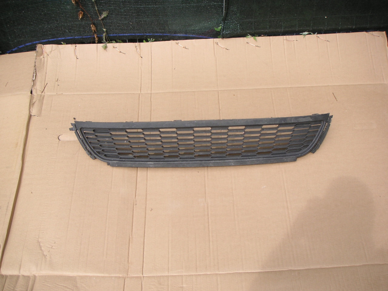 Grila inferioara VW Polo 6R (2009-2014) cod 6R0853677A