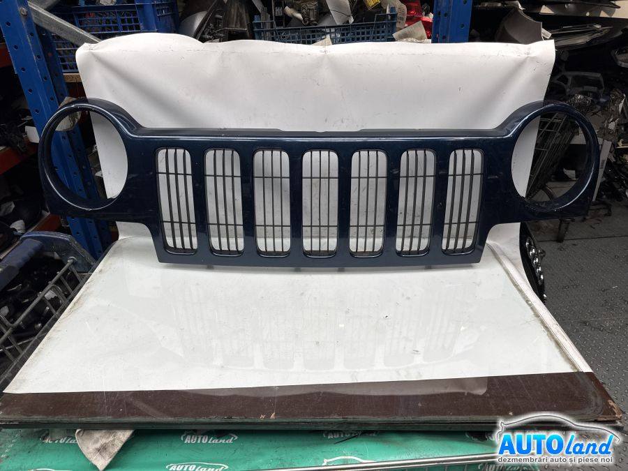 Grila Intre Faruri 5gf25trmae Jeep CHEROKEE KJ 2001