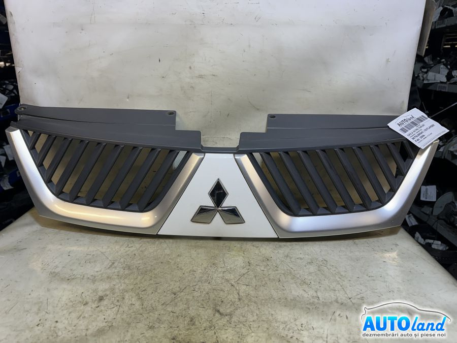 Grila Intre Faruri 7450a037zz 7450a038 Mitsubishi OUTLANDER 2006