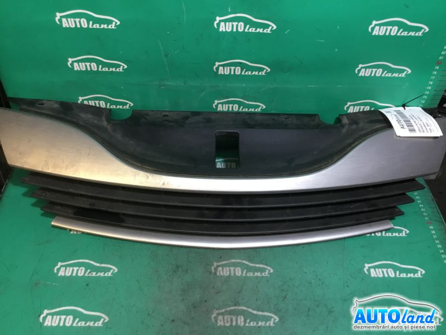 Grila Intre Faruri 8200012581 Renault LAGUNA II Grandtour KG0/1 2001
