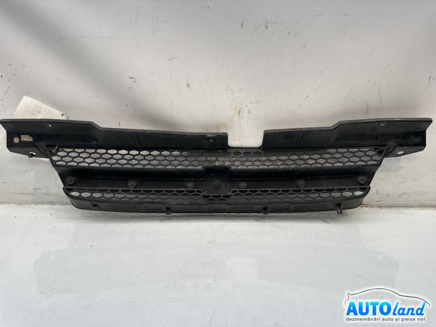 Grila Intre Faruri 96618859 Chevrolet AVEO hatchback T200 2003-2008
