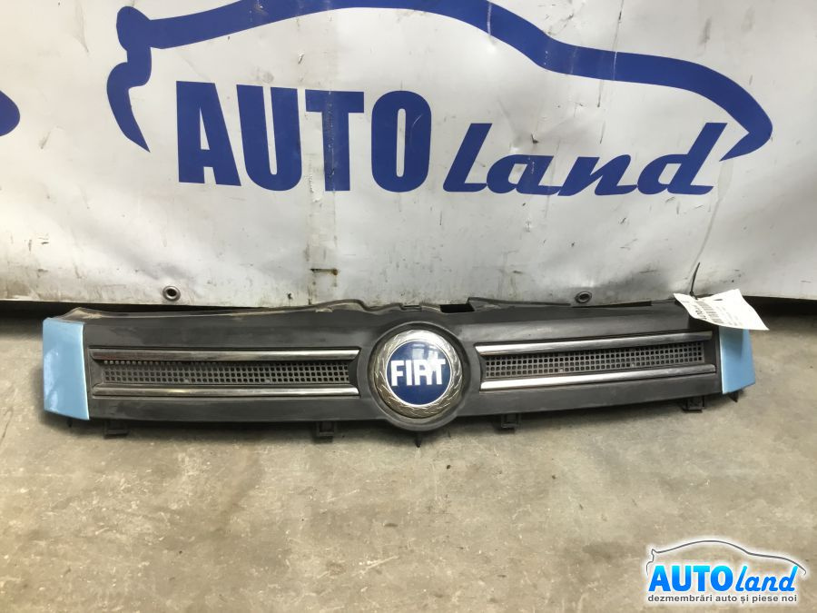 Grila Intre Faruri Fiat PANDA 169 2003