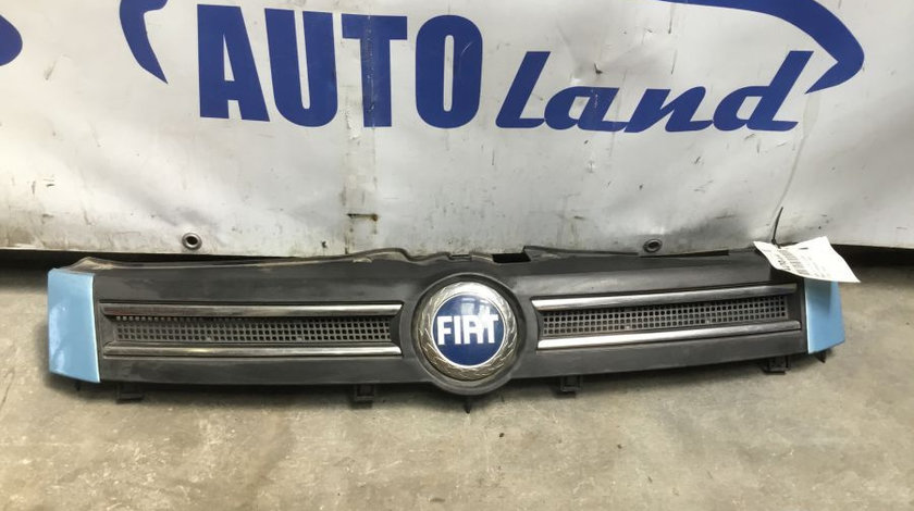 Grila Intre Faruri Fiat PANDA 169 2003